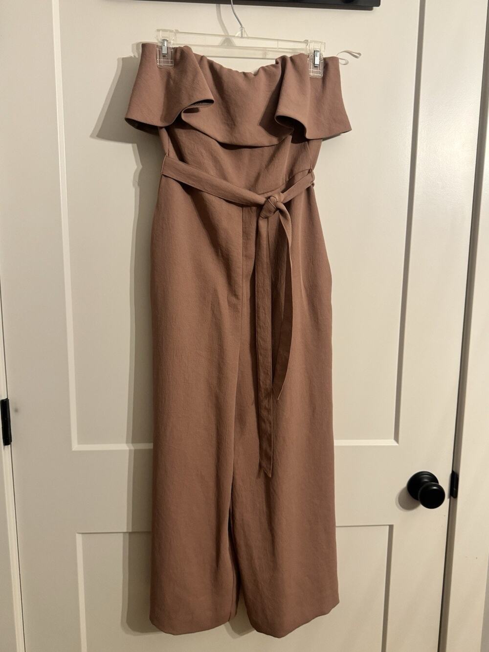 Aritzia Babaton Strapless Ruffle Cropped Wide Leg Jumpsuit Pink Salmon Sz 6